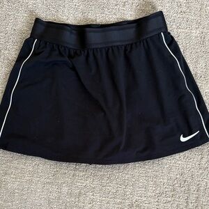 Nike dri fit tennis skirt size small